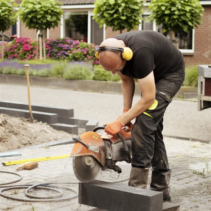 stenen op maat zagen